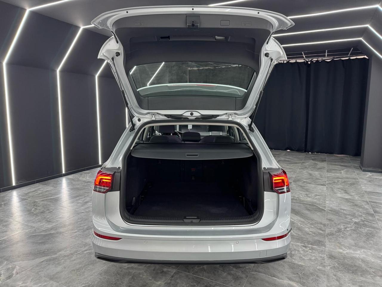 Volkswagen Golf Variant 2.0 TDI SCR DSG Style