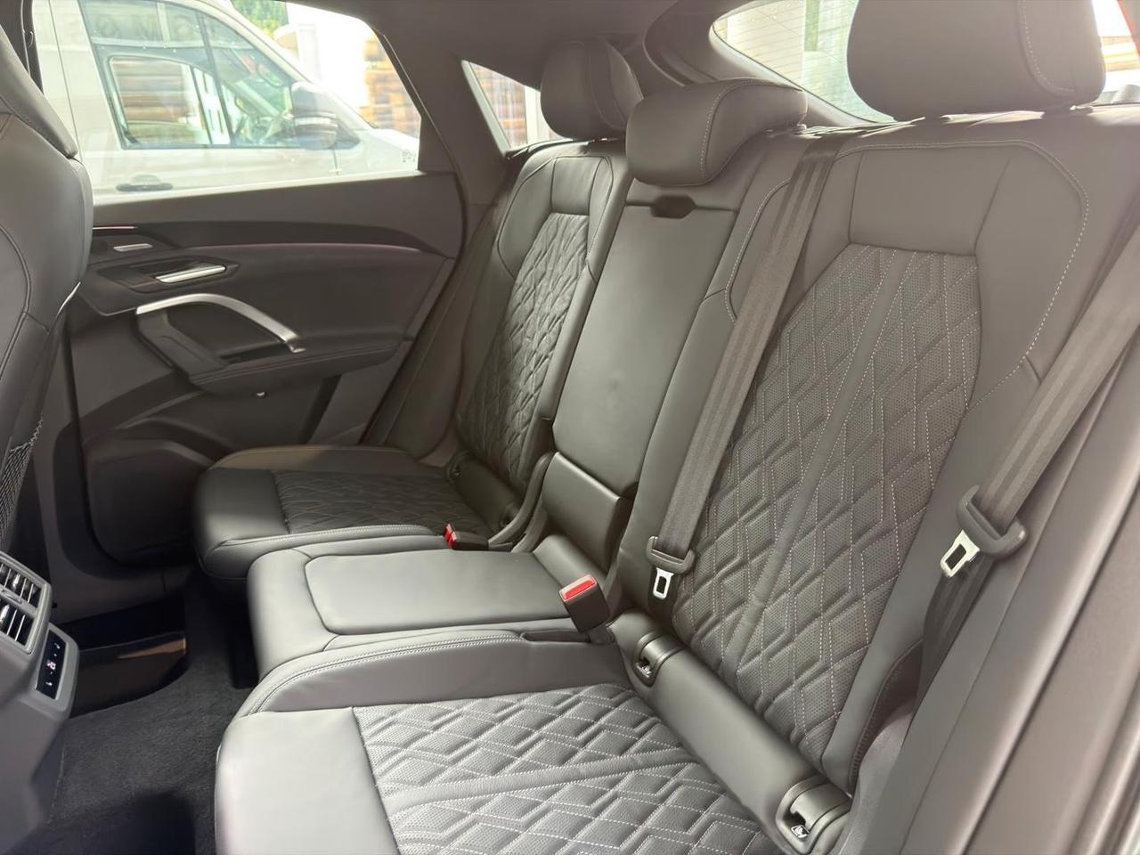 Audi SQ5 SPB TFSI mHEV quattro 367CV S-tronic - possibilità noleggio no scoring