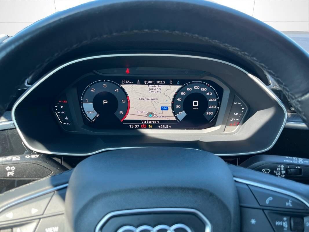 Audi Q3 35 2.0 tdi Business s-tronic