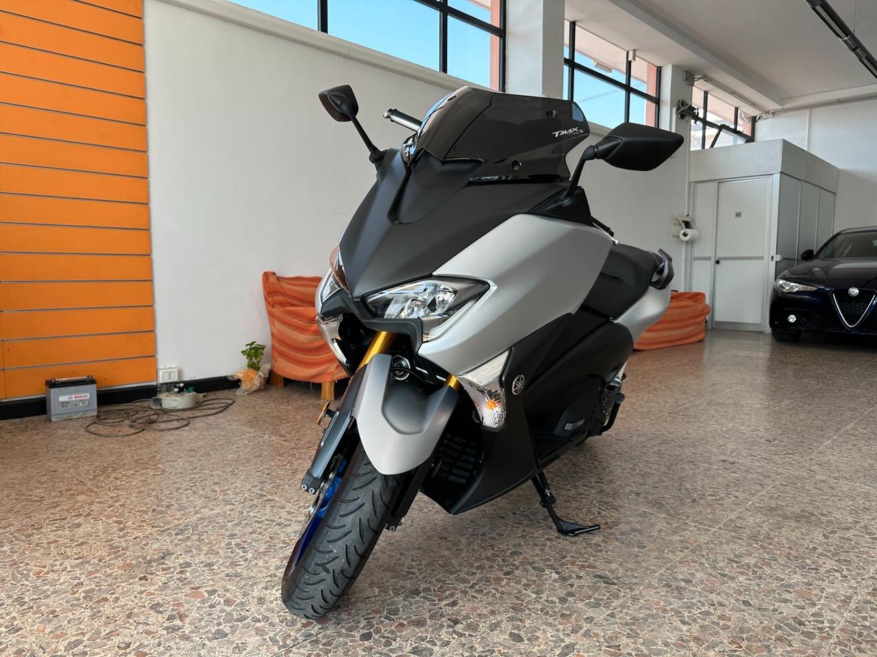 YAMAHA T-MAX 530 SX 2018 SPORT EDITION