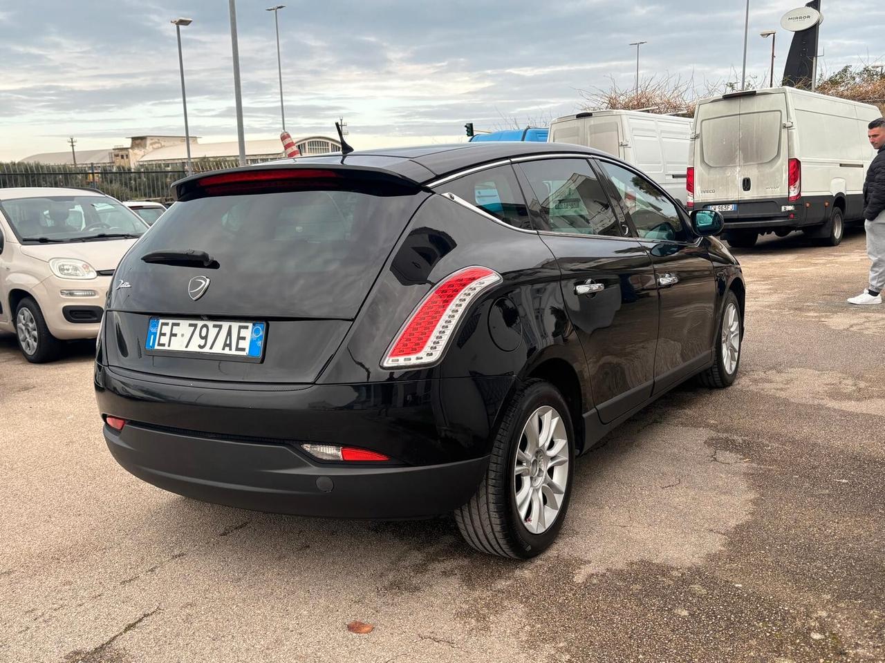 Lancia Delta 1.6 MJT DPF Platino