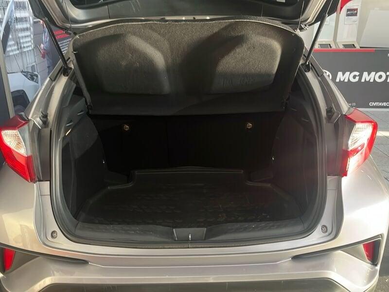 Toyota C-HR C-HR 1.8 Hybrid E-CVT Dynamic