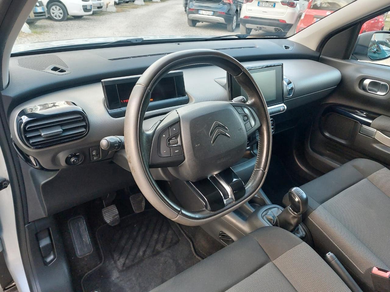 Citroen C4 Cactus BlueHDi 100 Shine