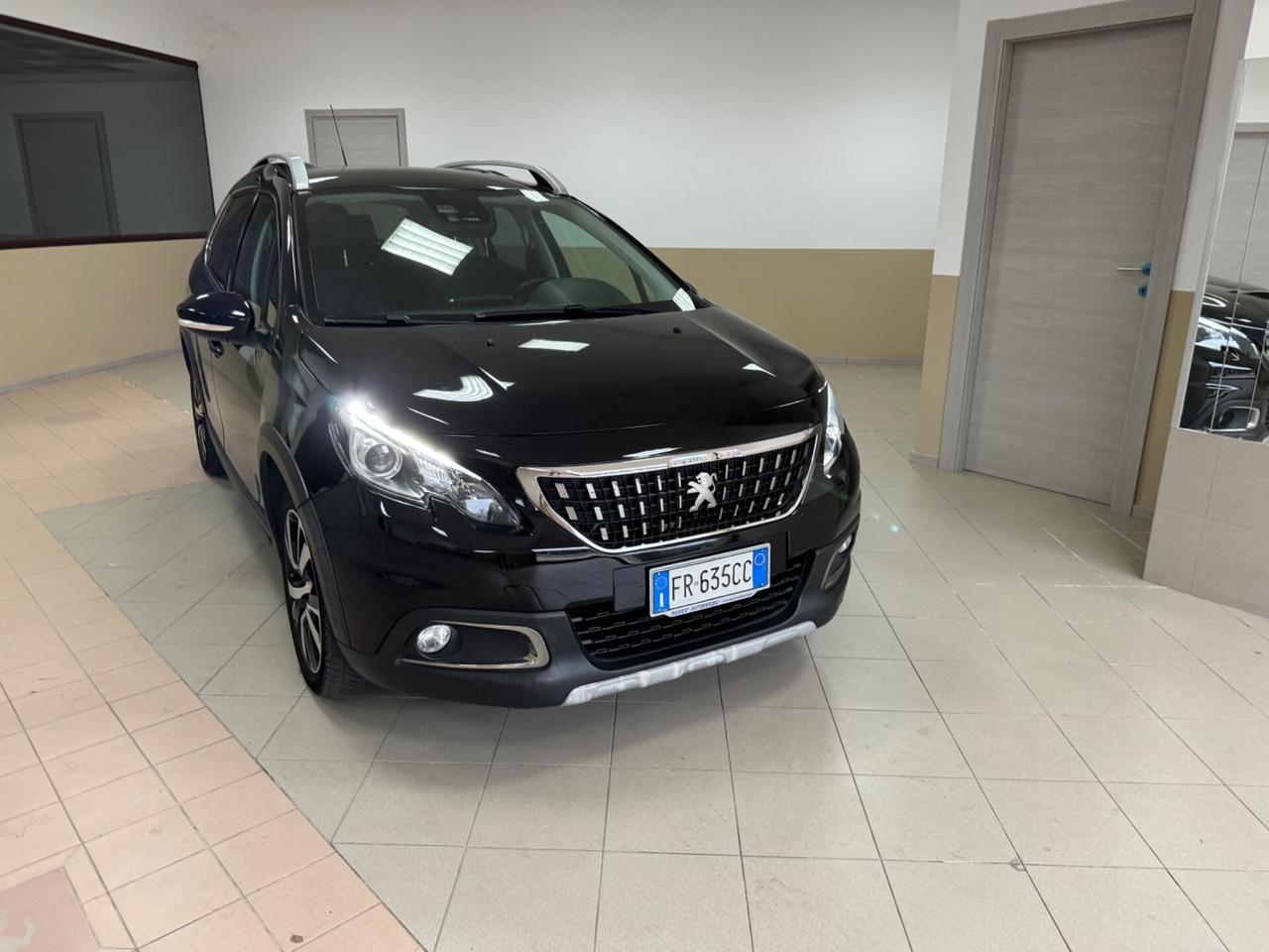 Peugeot 2008 BlueHDi 100 S&S Allure