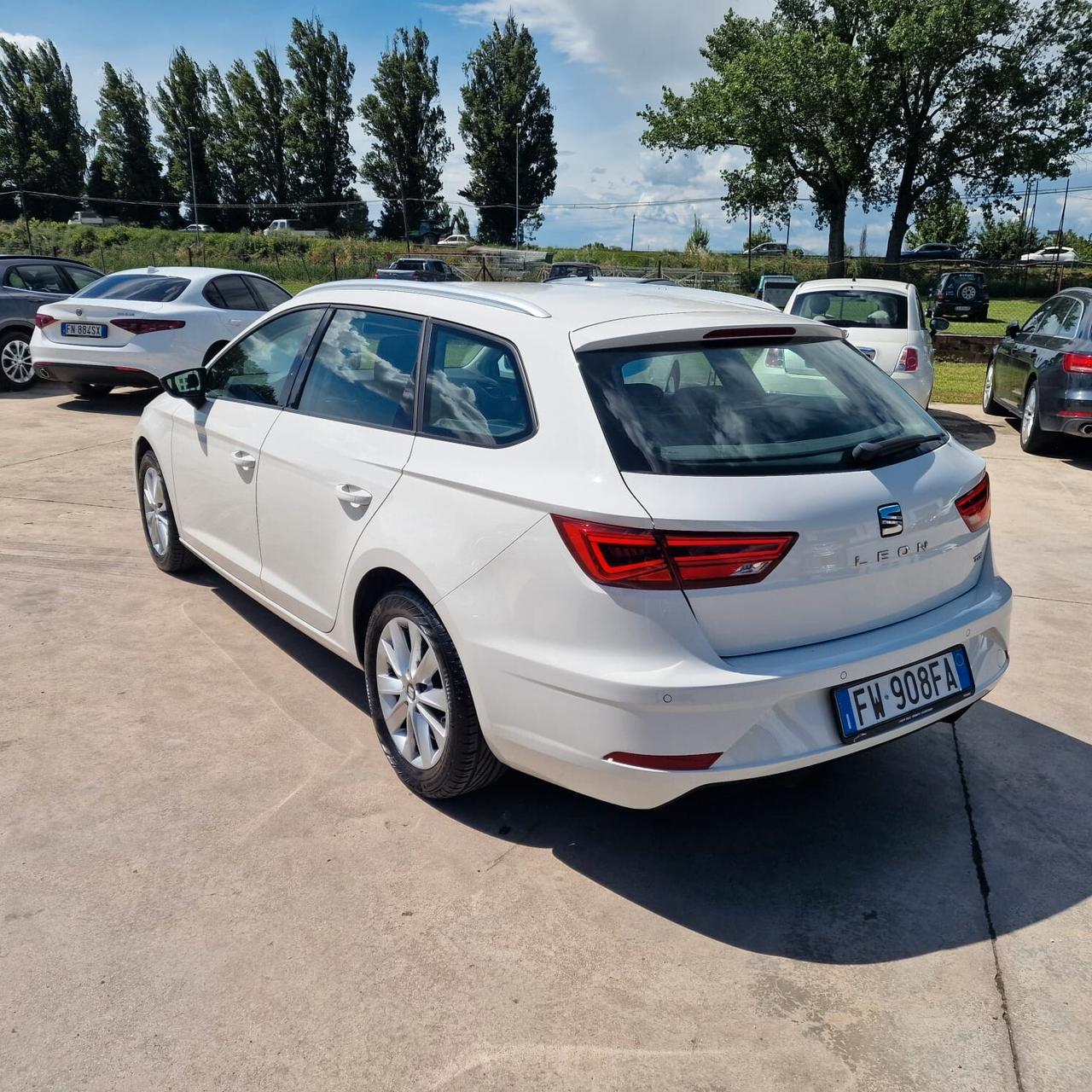 Seat Leon 1.5 TGI DSG ST Business UNICO PROPRIETARIO