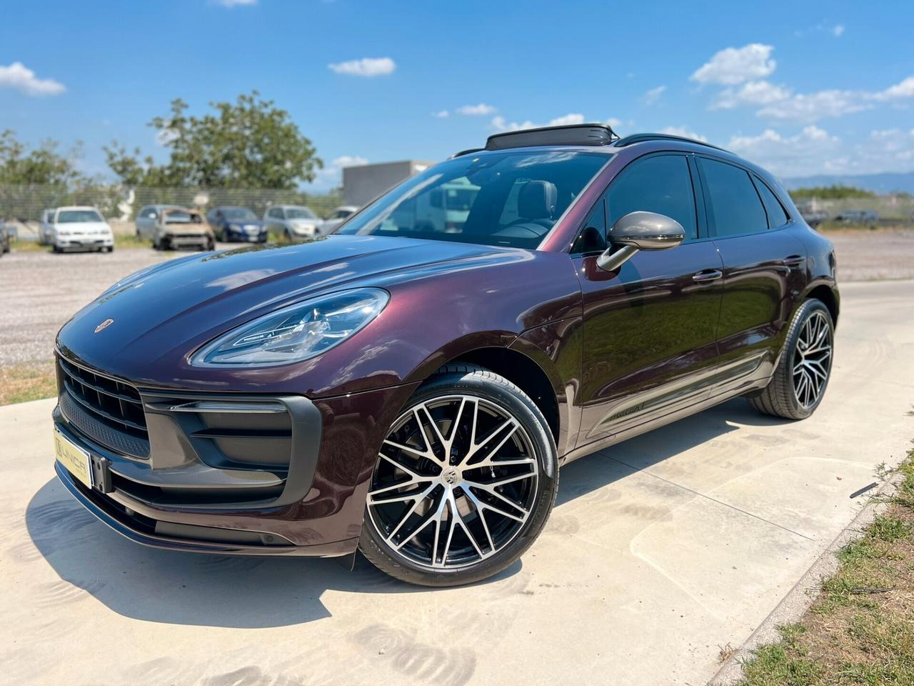 Porsche Macan T 2.0 265cv PDK MY22 TETTO RUBINO UNICA