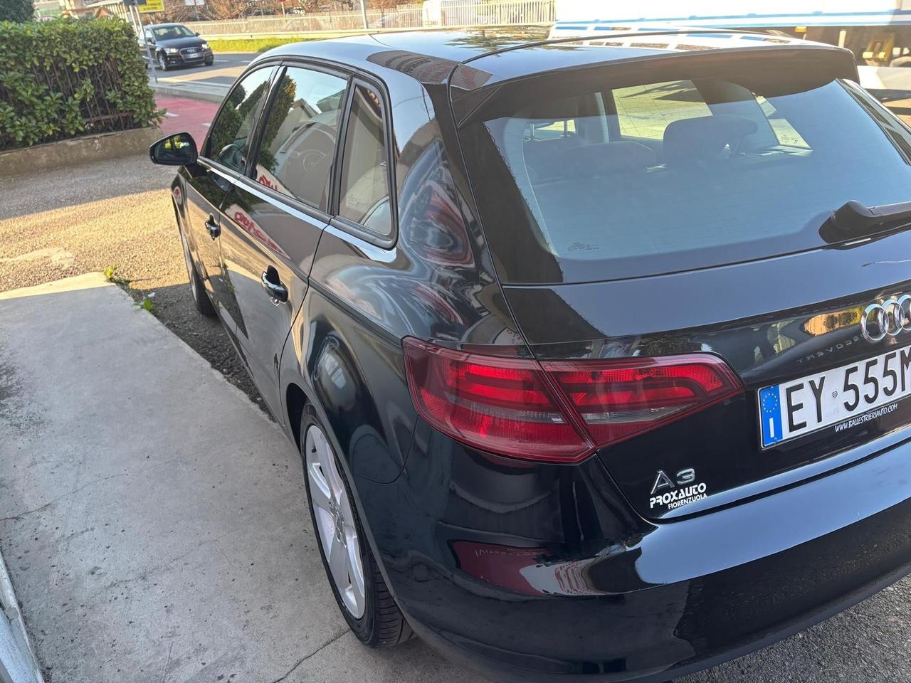 Audi A3 SPB 1.6 TDI clean diesel Ambition