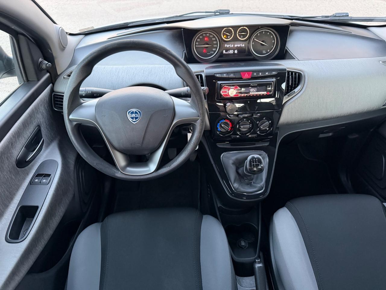 Lancia Ypsilon 1.2 benz 69 CV GPL casa madre 2013