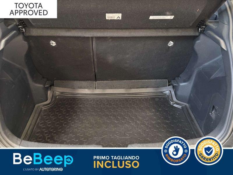 Toyota Yaris 1.5 HYBRID LOUNGE