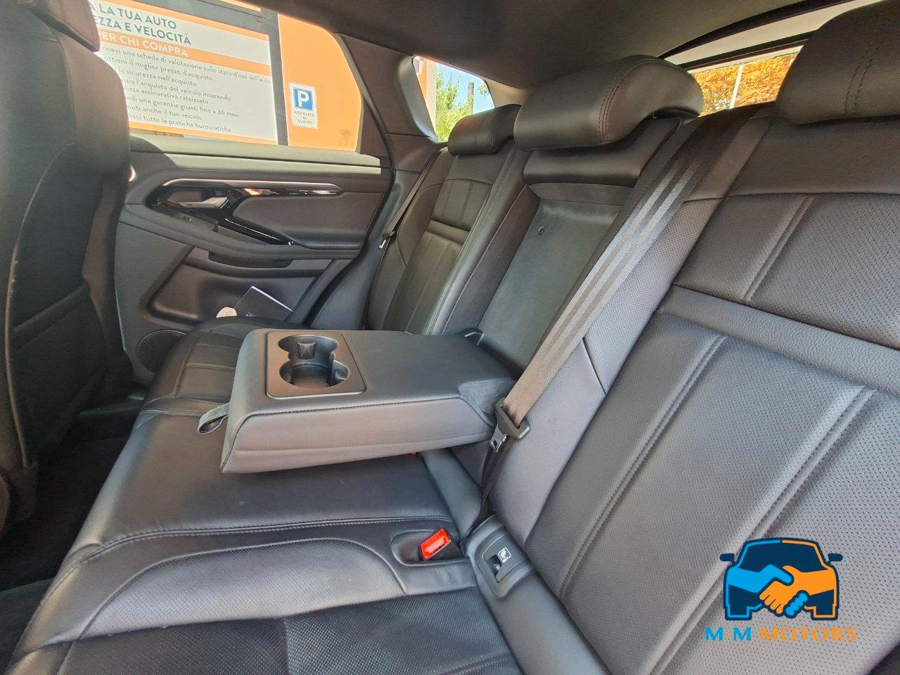 Land Rover Range Rover Evoque 2.0d i4 mhev R-Dynamic SE awd 180cv auto