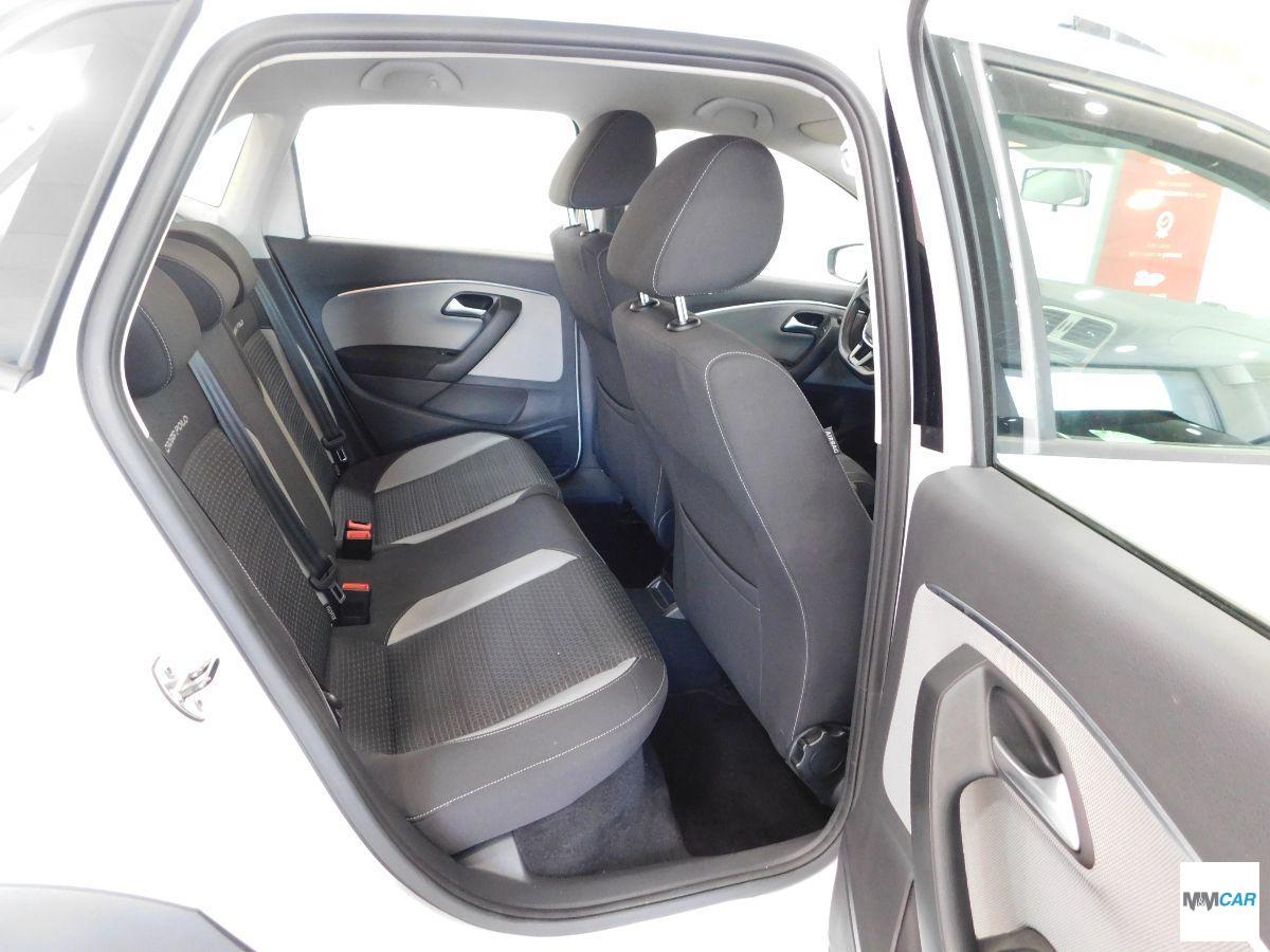 VOLKSWAGEN - Polo - Cross 1.4 TDI BlueMotion Tech.