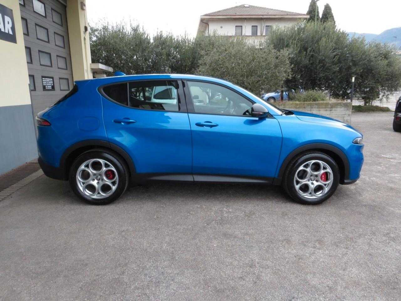 Alfa Romeo Tonale 1.5h tct7 Sprint. solo 3.400km! full led/full adas