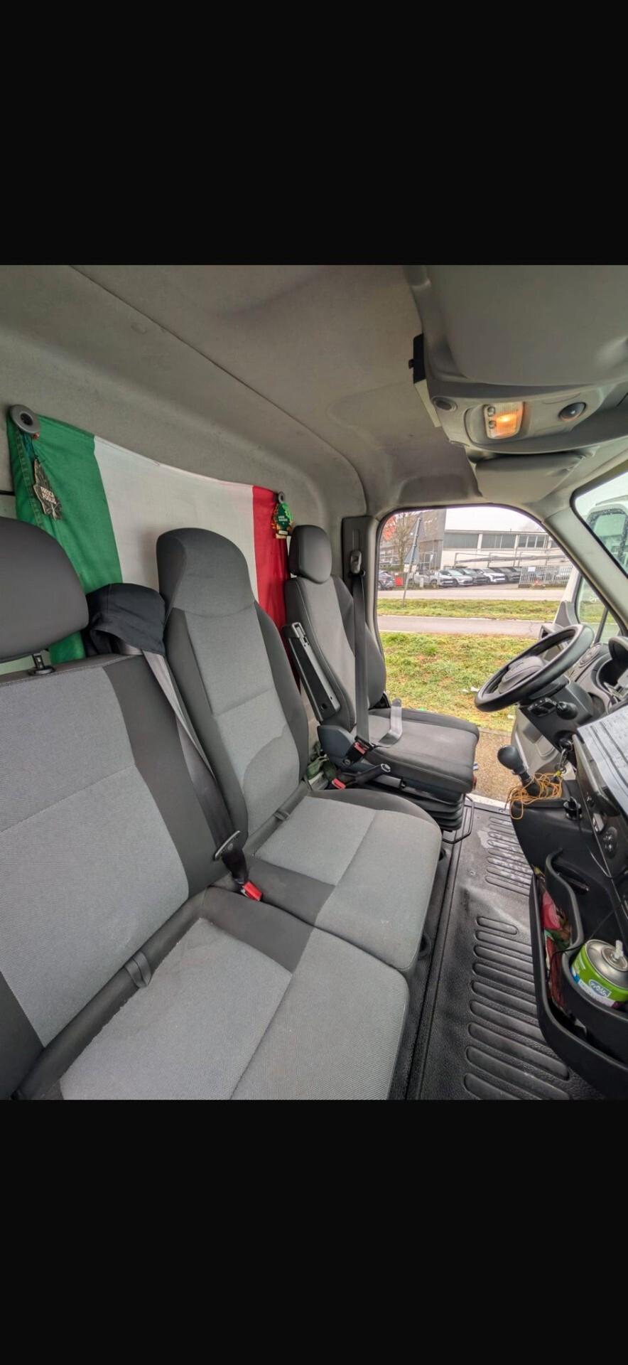 Renault Trucks Master 35 2.3 dCi isotermico Furgone Bi-Turbo