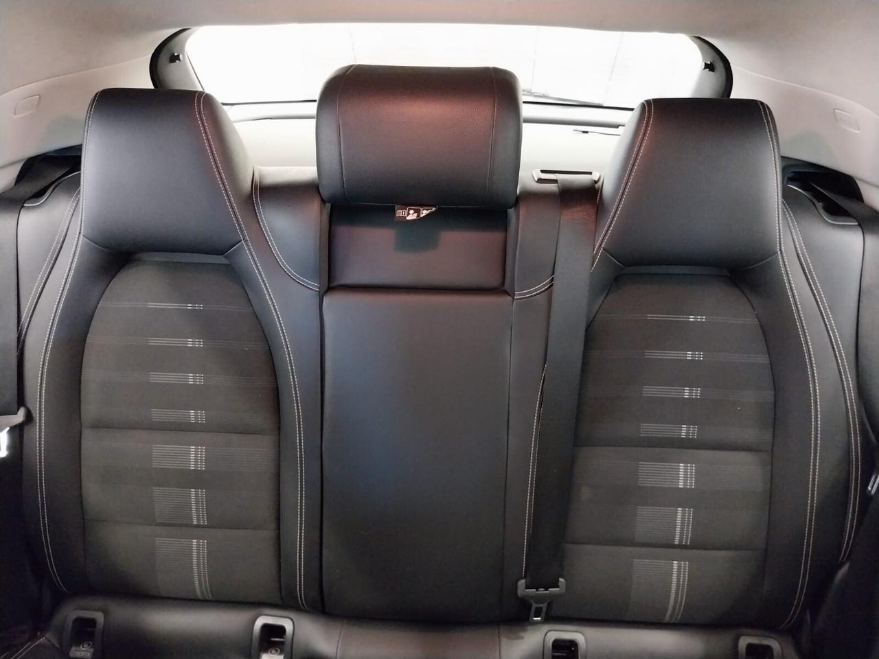 Mercedes-benz GLA 200 d Sport 2018 IVA