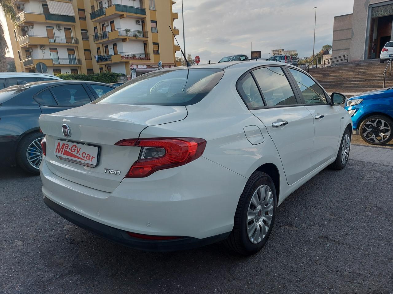 Fiat Tipo 1.6 Mjt 120 cv 4p. Easy