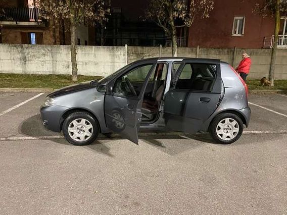 Fiat Punto 1.2 5 porte Active