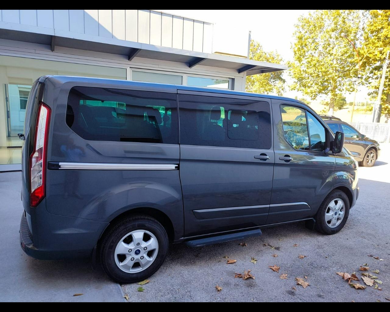 FORD Tourneo Custom 310 2.0 TDCi 130CV PC T