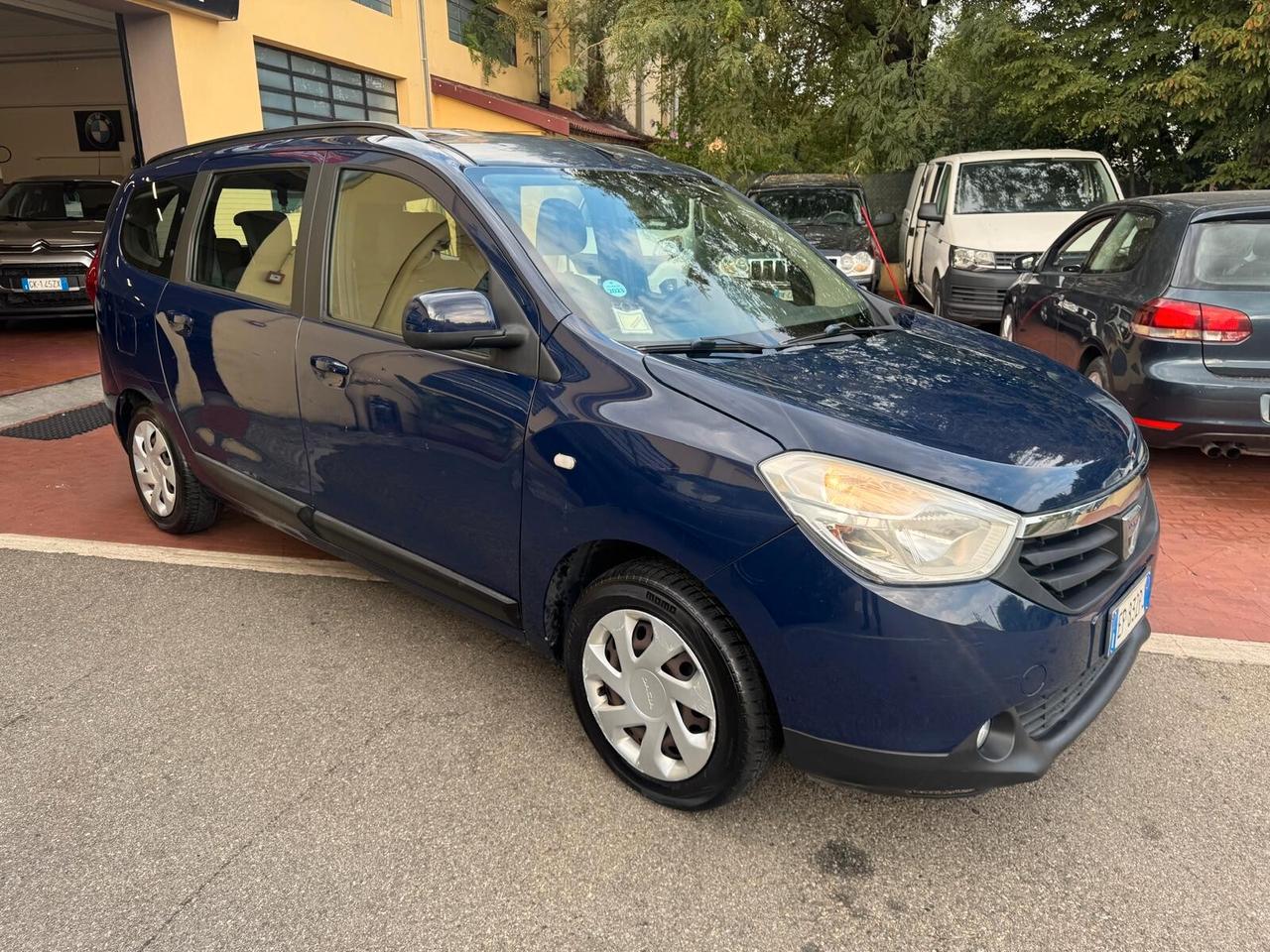 Dacia Lodgy 1.6 BENZINA 8V 85CV 7 posti Lauréate