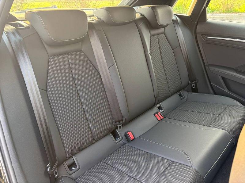 Audi A3 S-LINE 2.0 Diesel 150cv -SERVICE AUDI