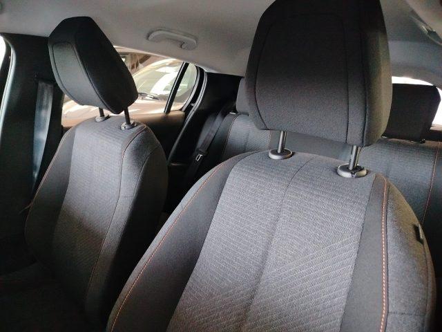 PEUGEOT 208 Hybrid 100 e-DCS6 Style km0