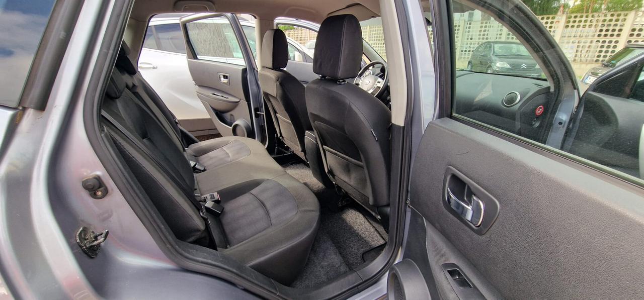 Nissan Qashqai 1.5 dCi DPF Tekna 2011
