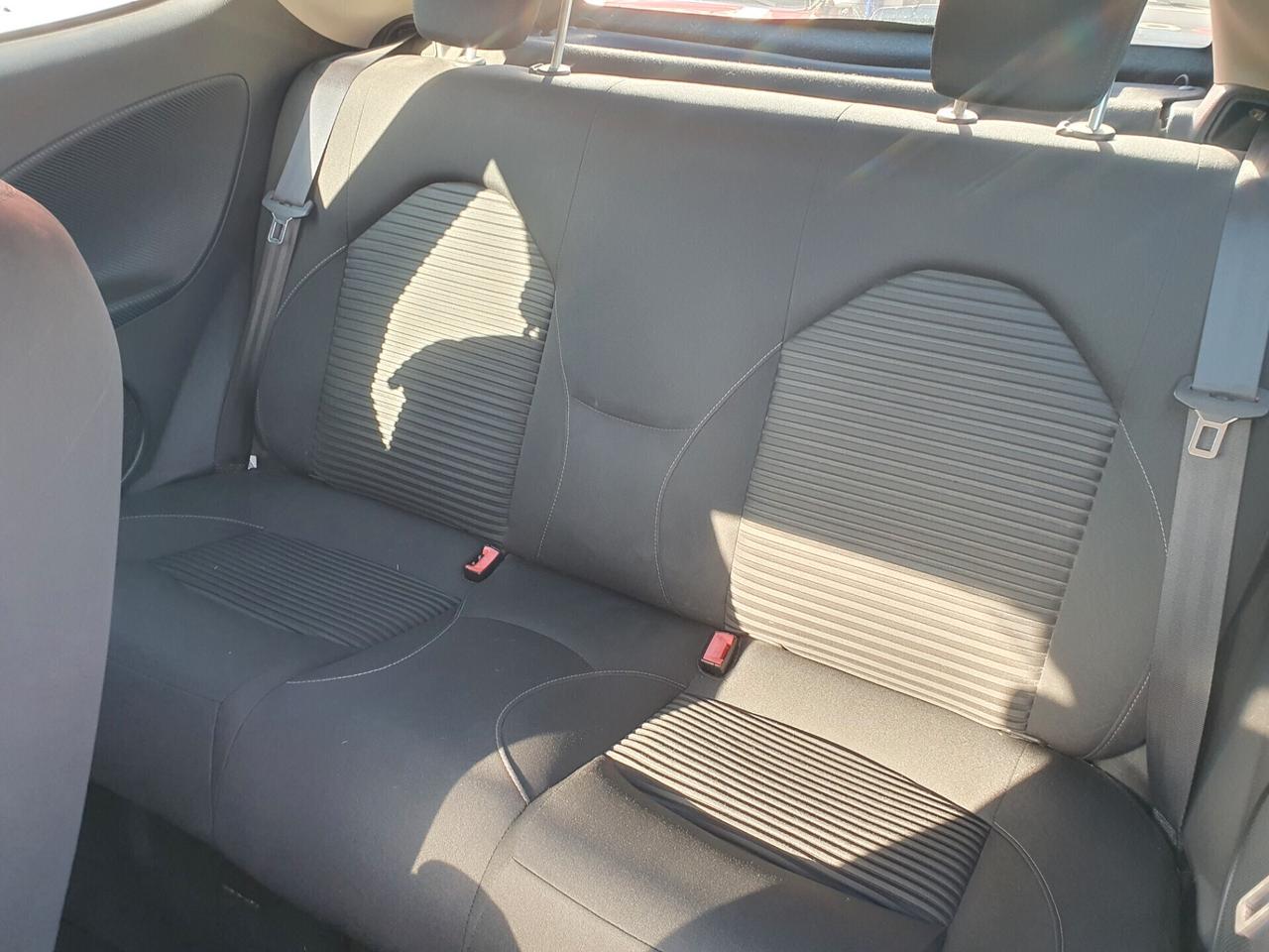 Alfa Romeo MiTo 1.3 JTDm-2 95 CV neopatentati 2012