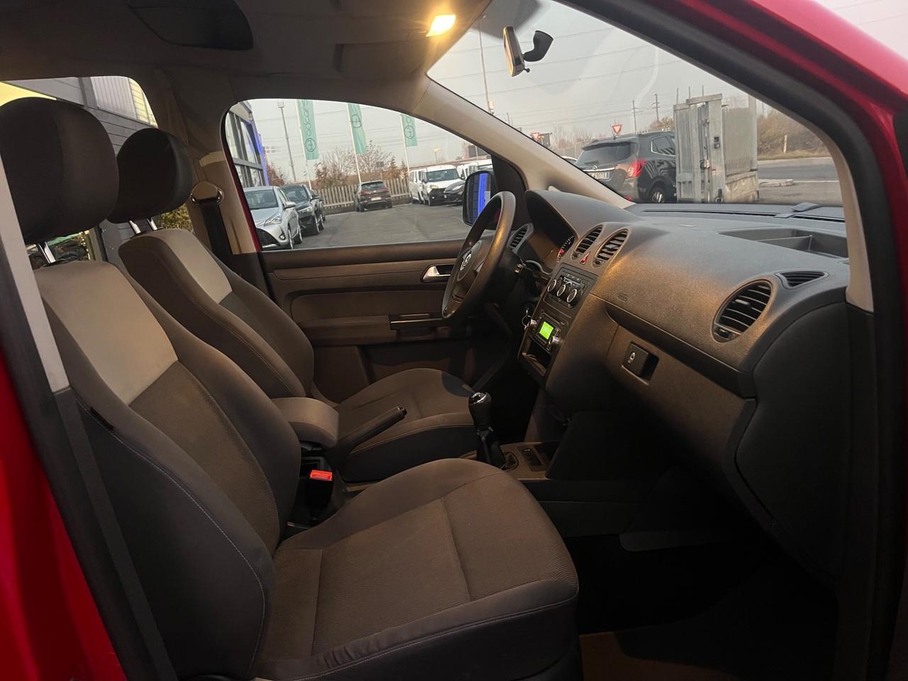 Volkswagen Caddy Maxi 1.6 TDI 7 POSTI