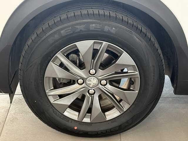 Peugeot 2008 1.2 PureTech 100 CV Active Pack