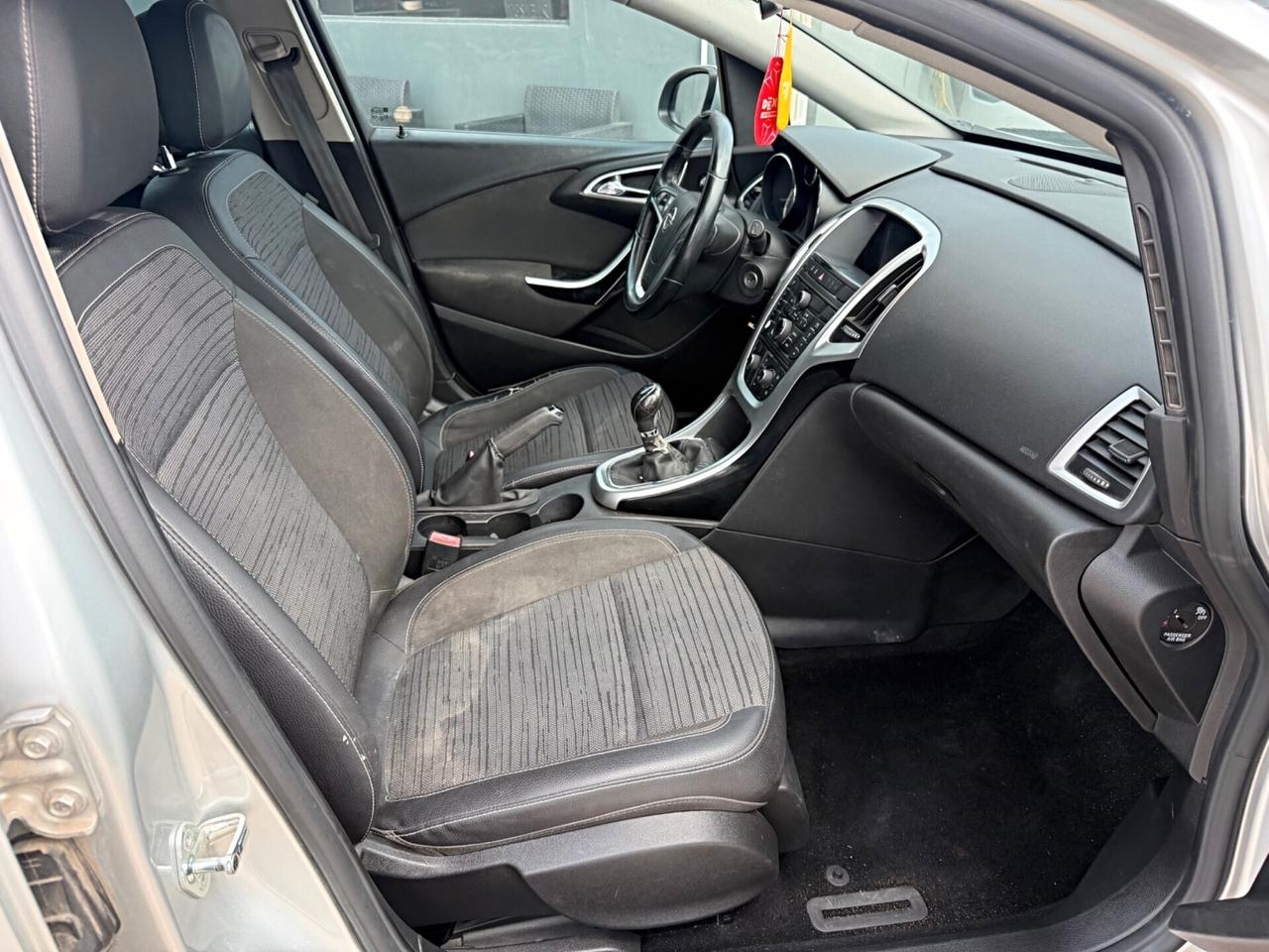 Opel Astra 1.4 Turbo 140CV Sports Tourer GPL Tech Elective