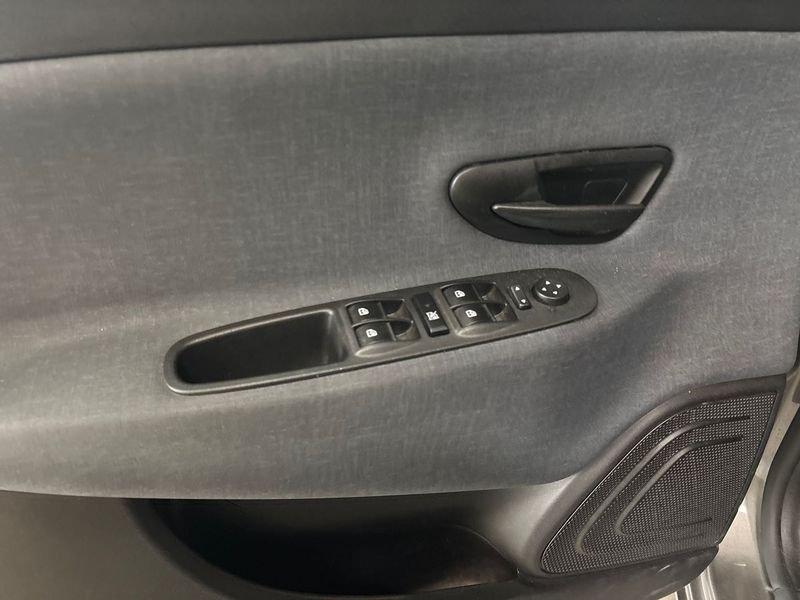 Lancia Ypsilon III 1.0 firefly hybrid Gold s&s 70cv