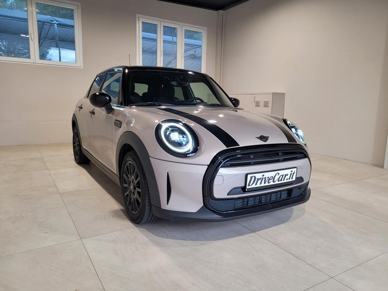 MINI Cooper 1.5 BENZINA 5PORTE AUT. DIGITAL COCKPIT PELLE NAVI RETROCAMERA