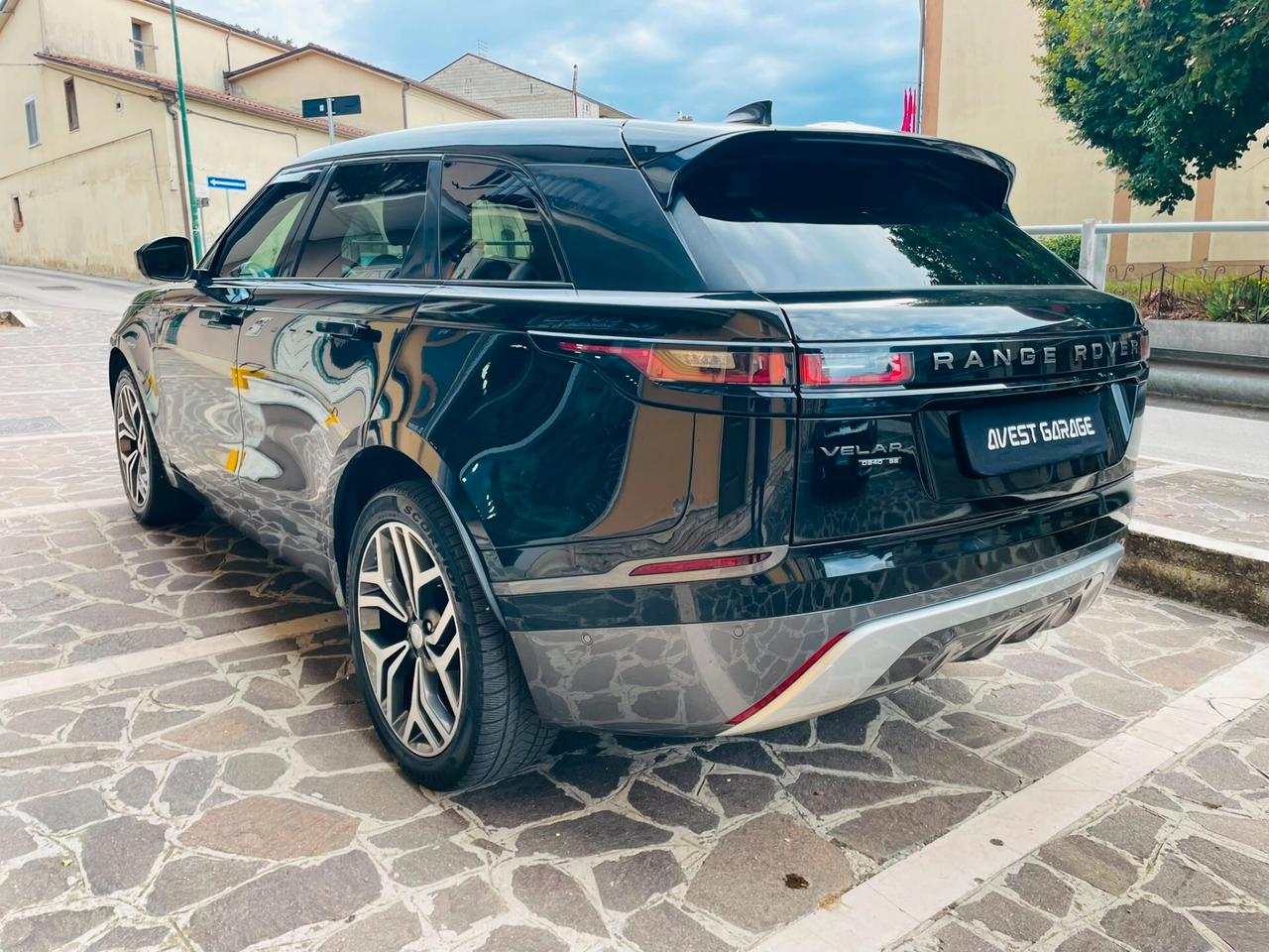 Land Rover Range Velar 2.0D I4 240 CV R-Dynamic HSE