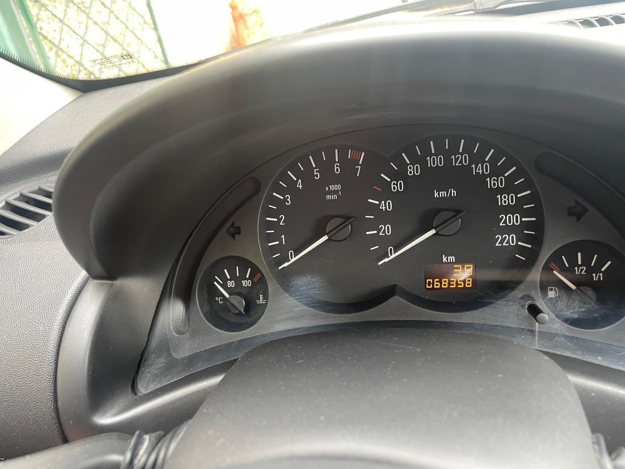 Opel Corsa 1.0i 12V 3 porte Enjoy -68.000km-