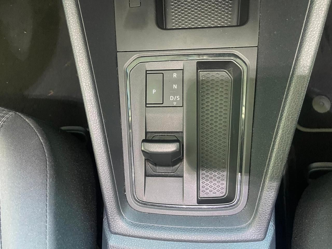 Volkswagen Caddy California 1.5 TSI MAXI Automatico