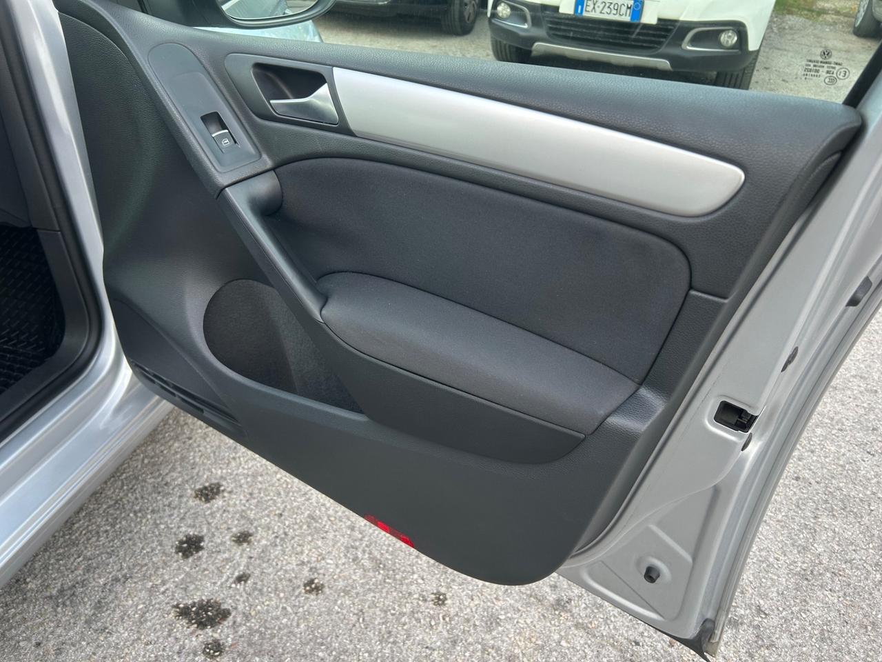 Volkswagen Golf 2.0 TDI 110CV DPF 5p. Highline