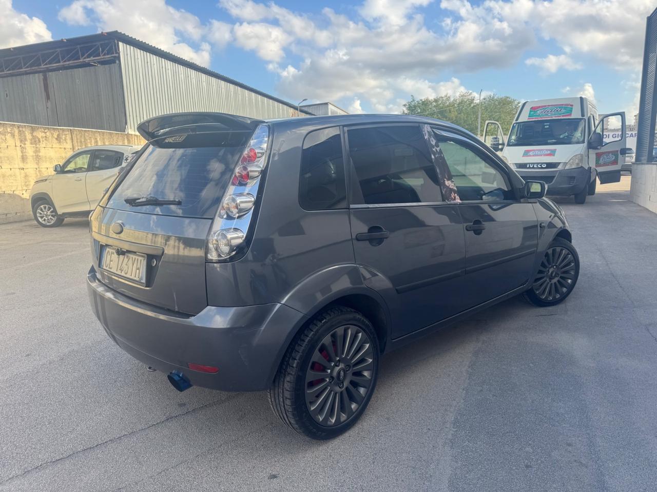 Ford Fiesta 1.4 TDCi 5p. Titanium