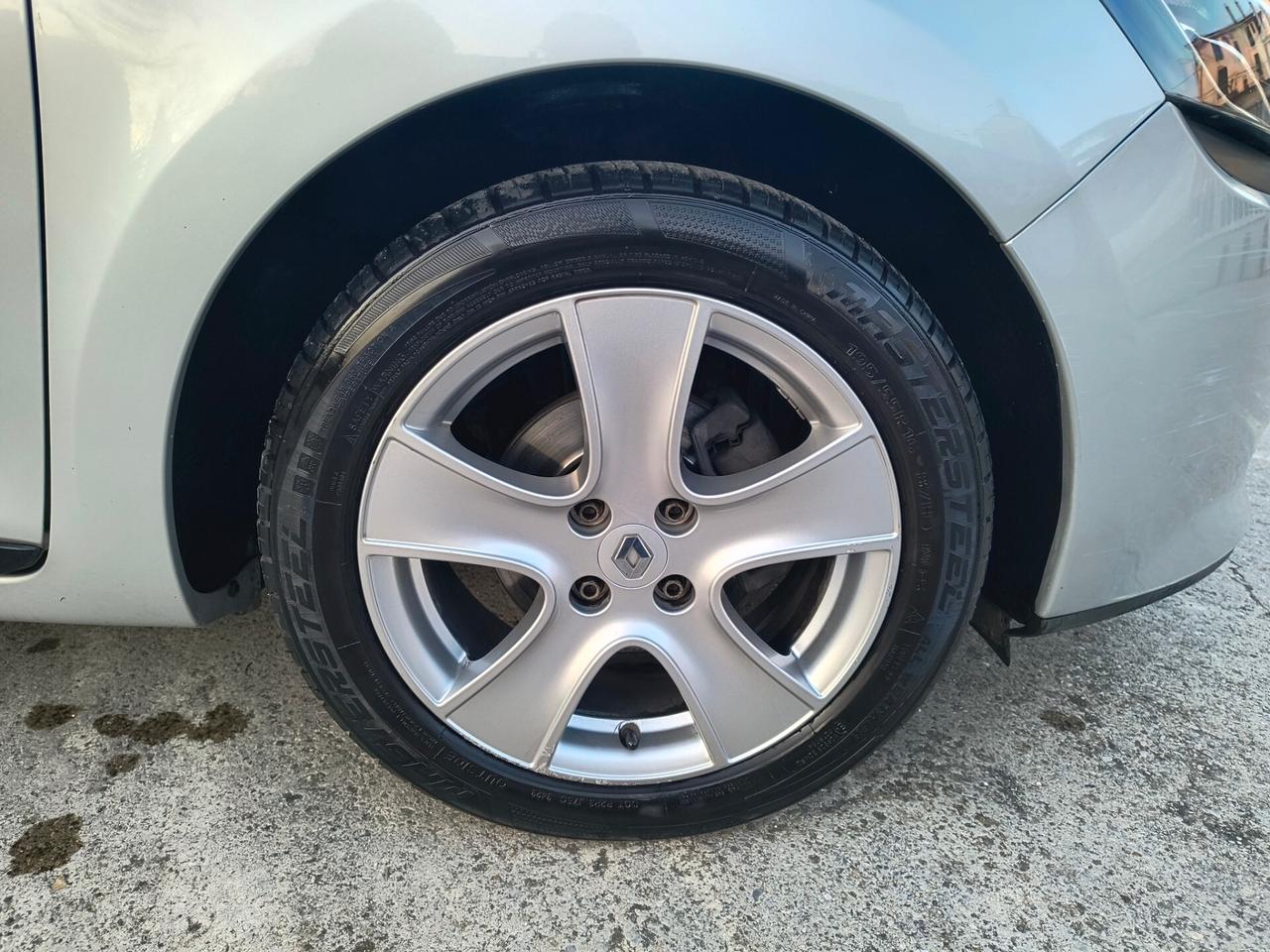 Renault Clio Sporter 1.5 dCi 8V 75CV Costume National