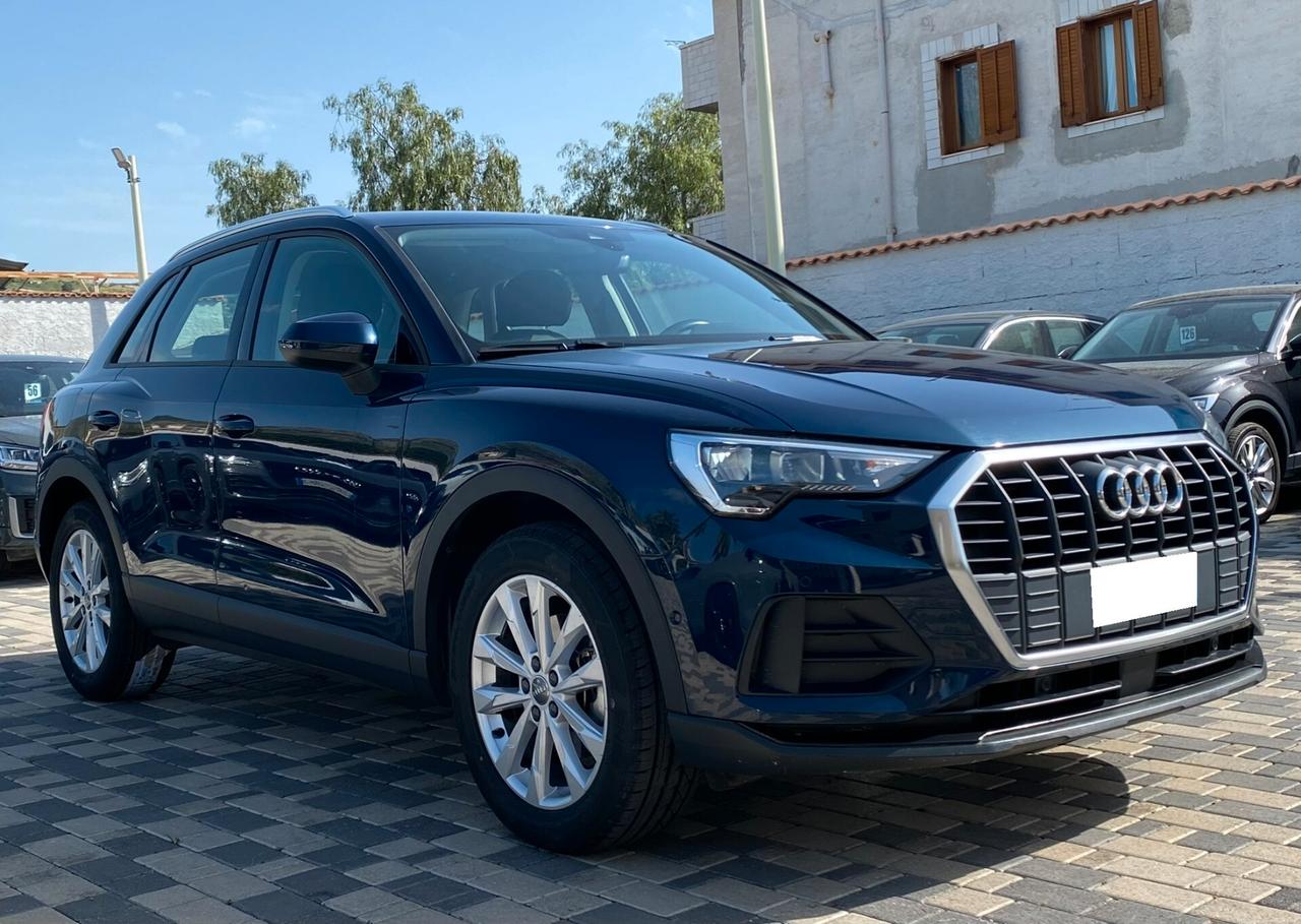 Audi Q3 Business 2.0 TDI 150CV S tronic 35