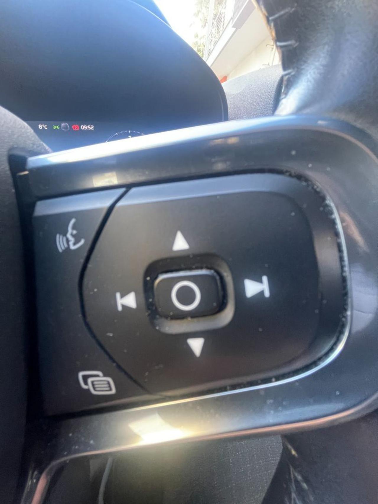 VOLVO XC40 D3 Geartronic Inscription PROMMO