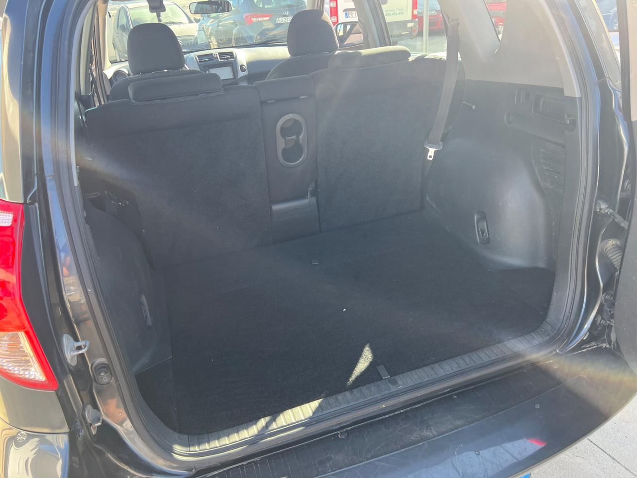 Toyota RAV 4 RAV4 2.2 D-4D 136 CV Sol