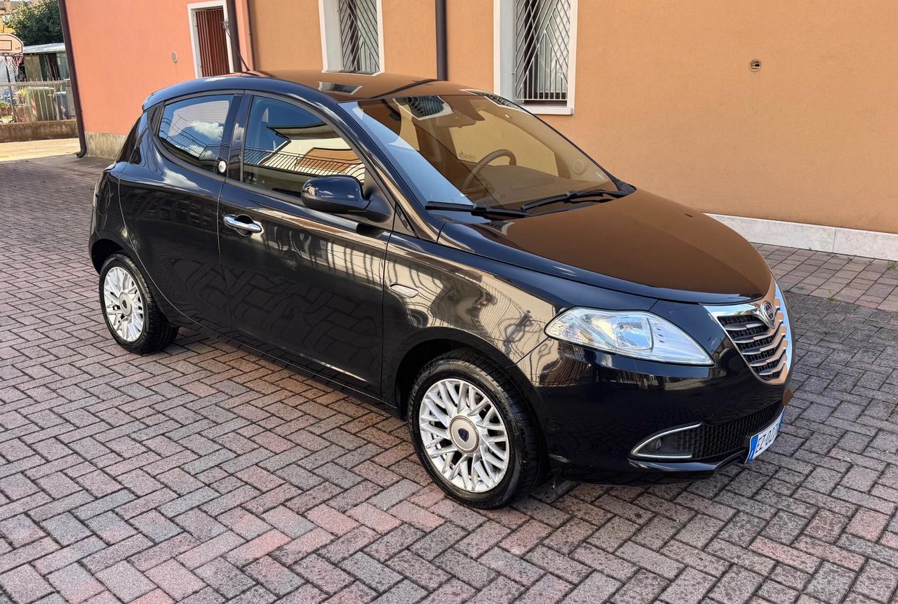 Lancia Ypsilon 1.2 Benzina - GPL Ok Neopatentati
