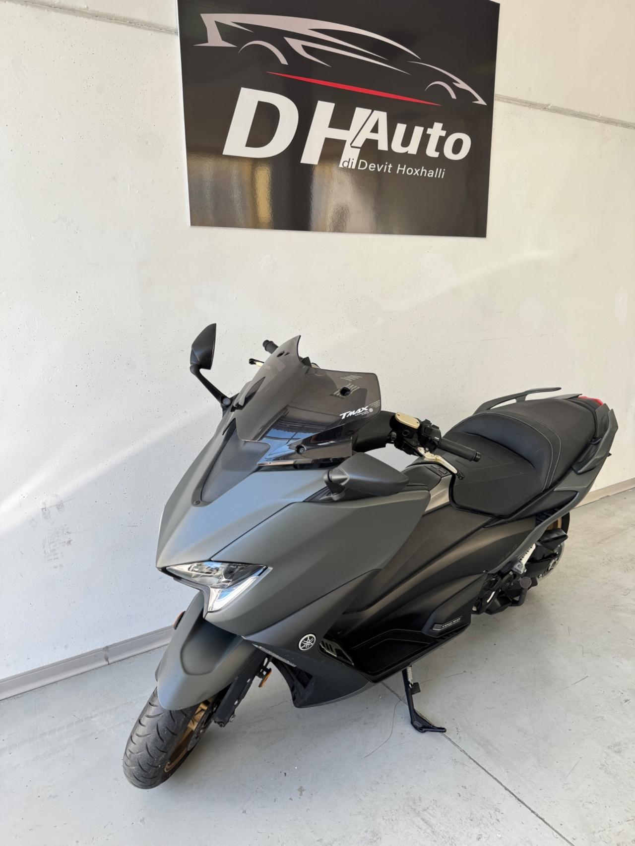 Yamaha TMAX 560 Tech Max