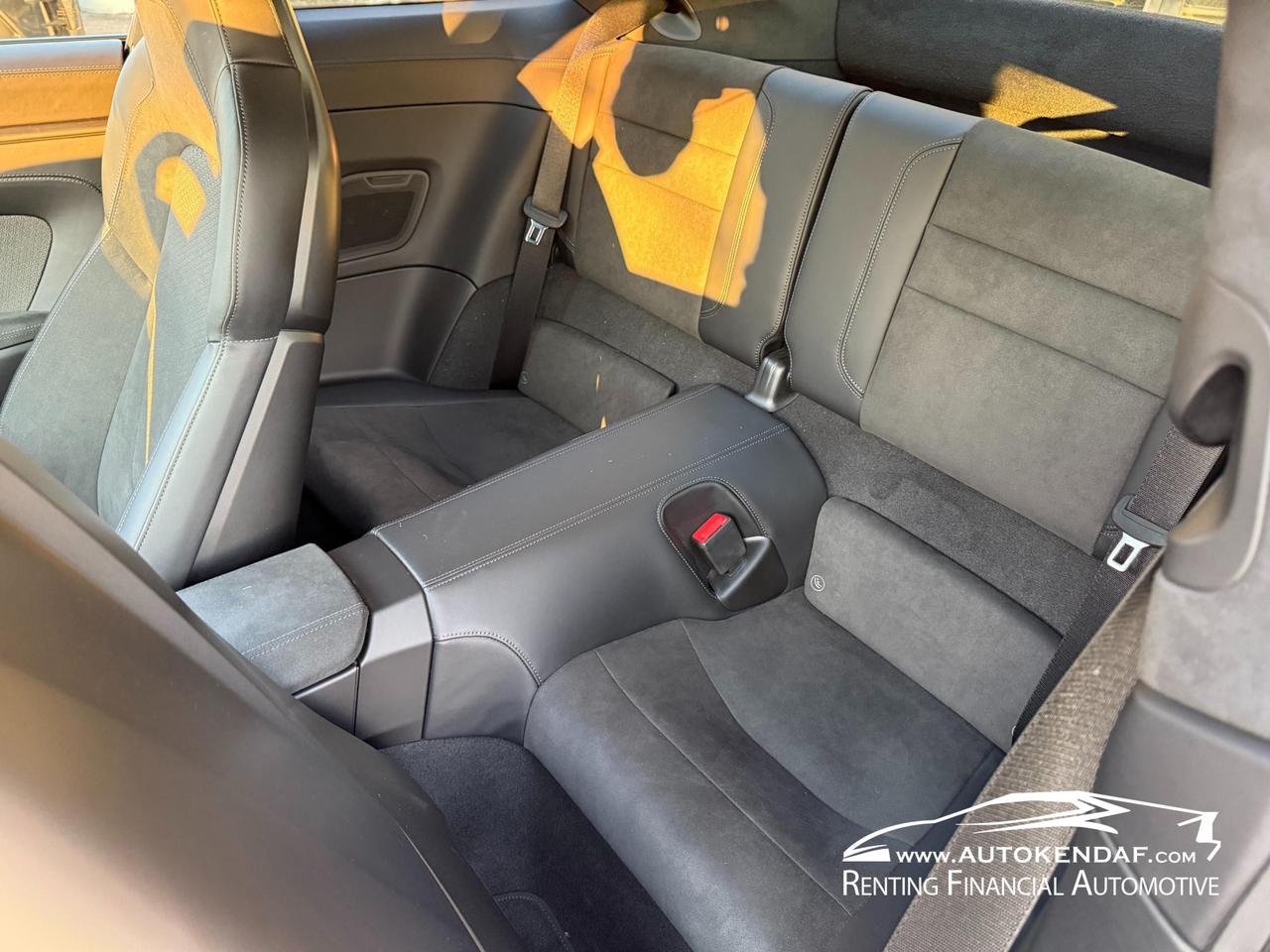 Porsche 911 Coupe 992 3.6 Carrera 4 GTS auto