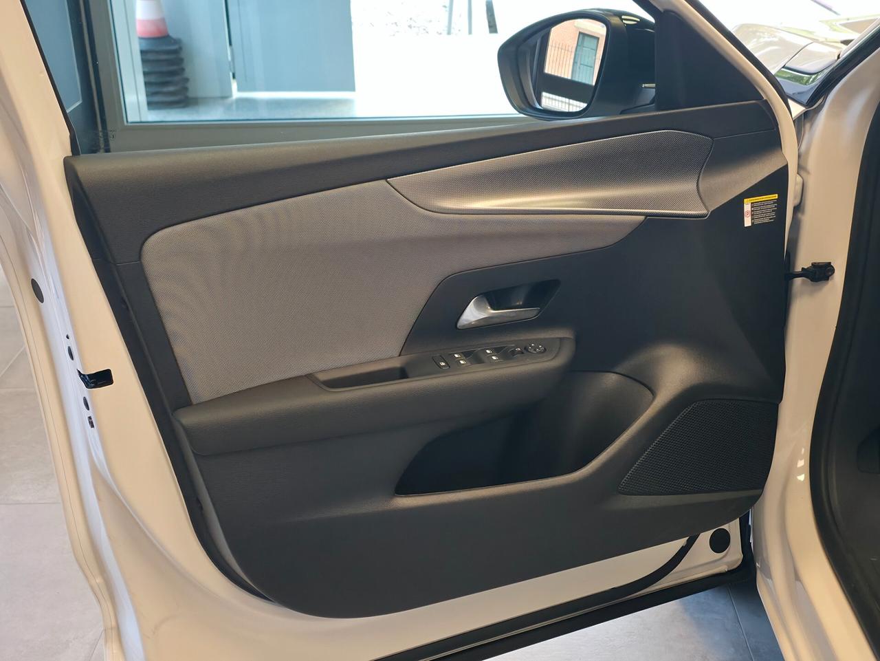 Opel Mokka Hybrid 145 CV DCT6 Edition