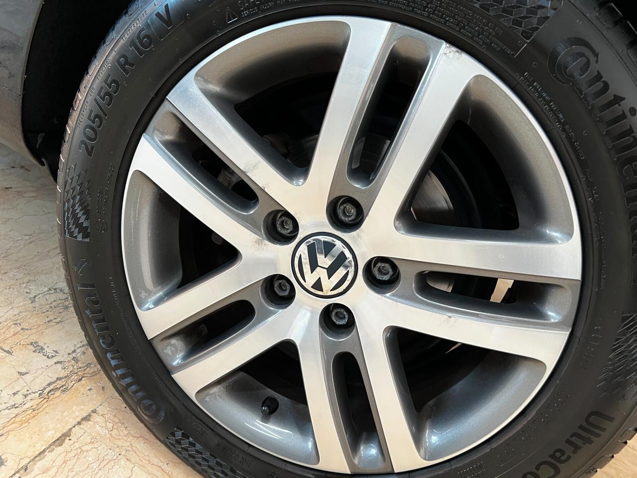 Volkswagen Golf 1.6 TDI DPF 5p. Highline