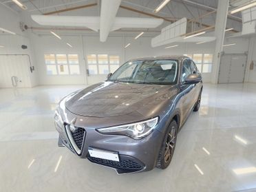 ALFA ROMEO STELVIO 2.2 TURBO DIESEL 190 CV EXECUTIVE AT8 Q4 5 PORTE SUV