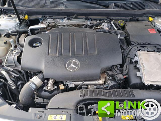 MERCEDES-BENZ CLA 200 d Automatic Shooting Brake AMG Line Premium