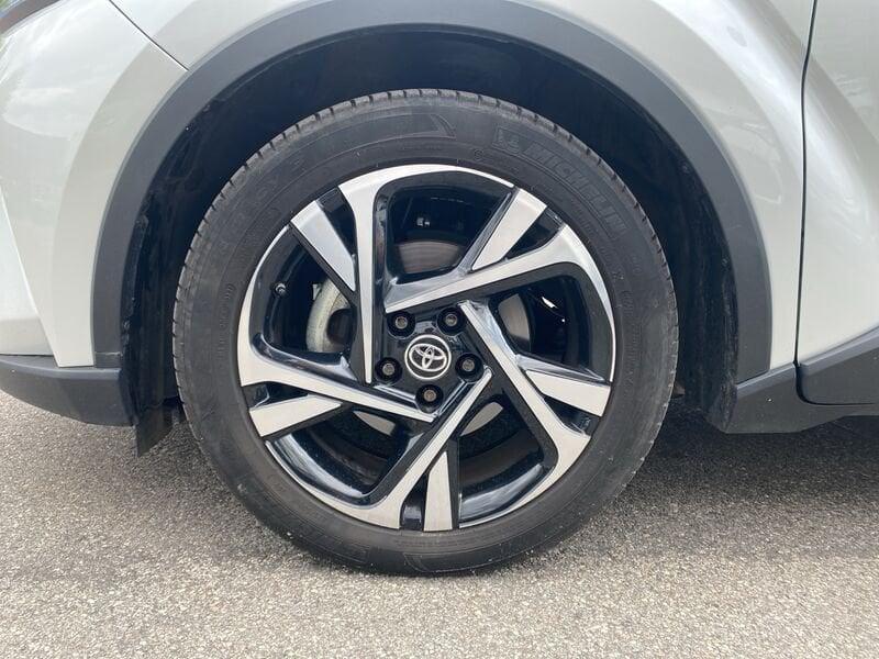 Toyota C-HR 2.0 Hybrid E-CVT Trend