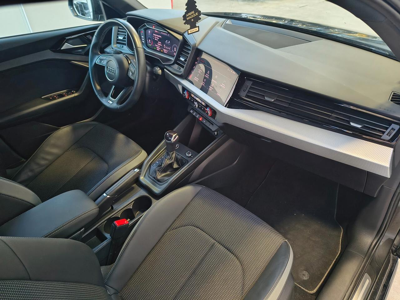Audi A1 SPB 30 TFSI S tronic line edition