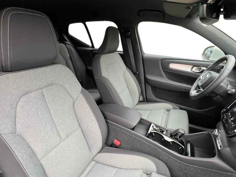 Volvo XC40 Recharge T4 Recharge Plug-in Hybrid 129+82 CV Automatico Plus Bright